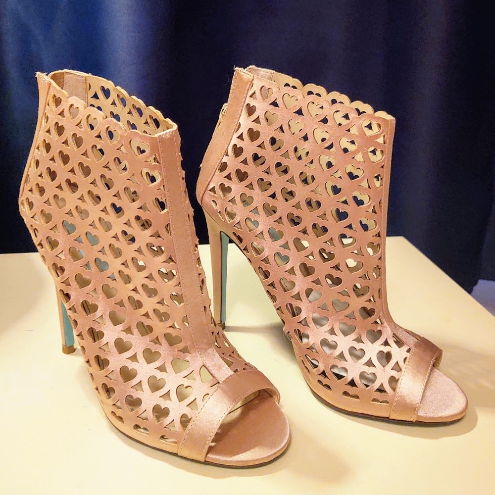 Blue by Betsey Johnson Laser Cut boots